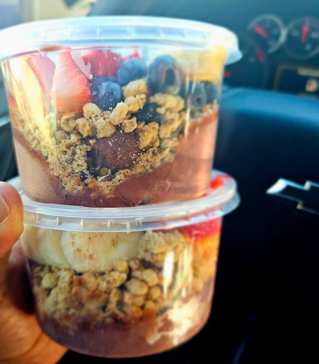 Peanut Butter Acai Bowl