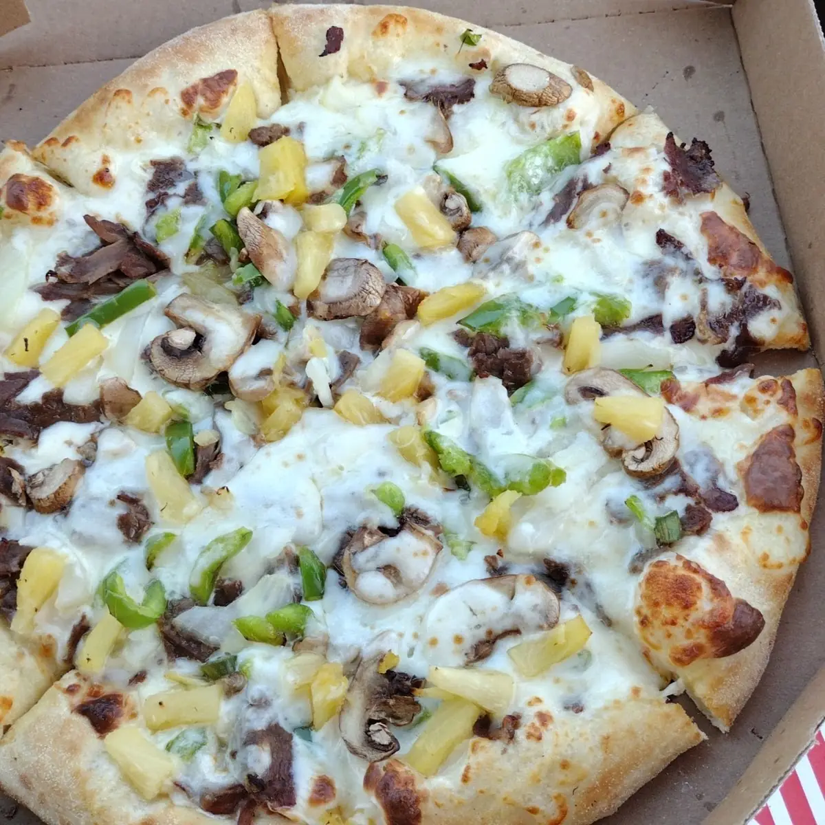 Pineapple Mushroom Pizza