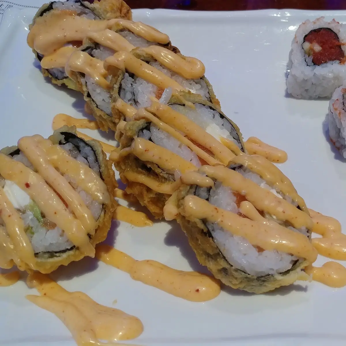 Crunchy Salmon Roll