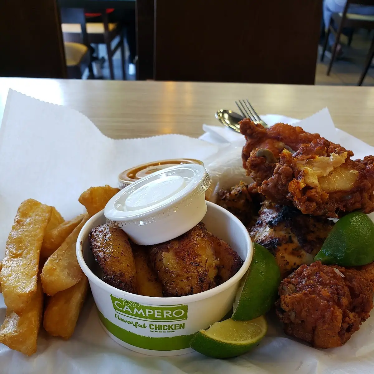 Pollo Yuca Y Plátano Maduro