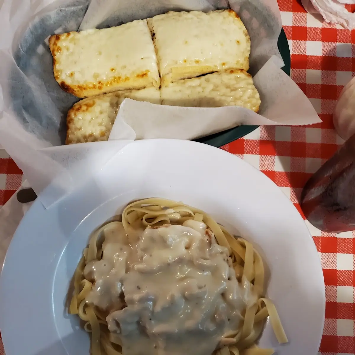 Chicken Fettuccine Alfredo