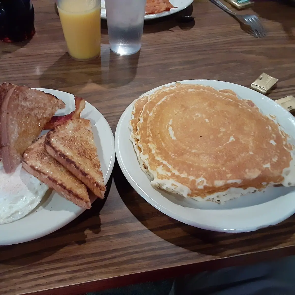 Buttermilk Pancake Special