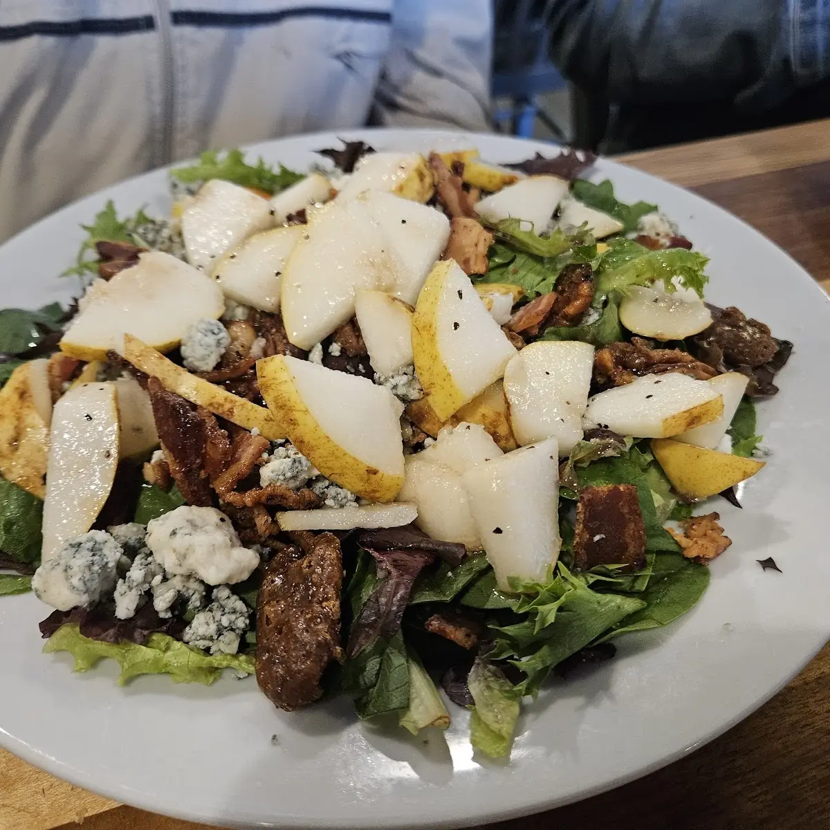 Pear and Pecan Salad