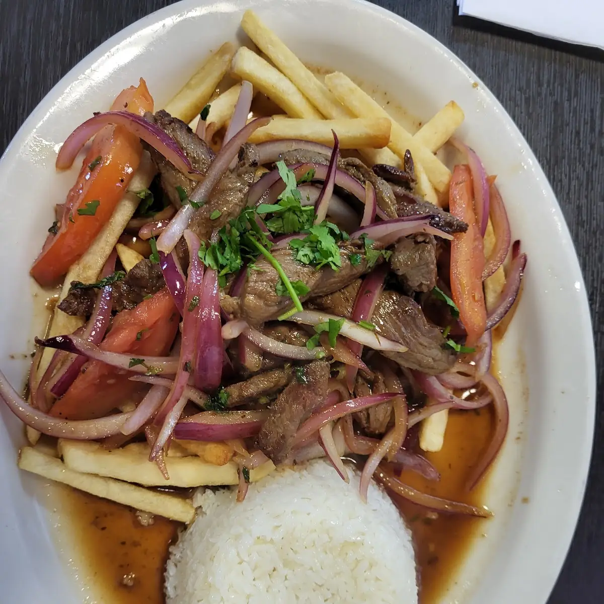 Lomo Saltado Peruano