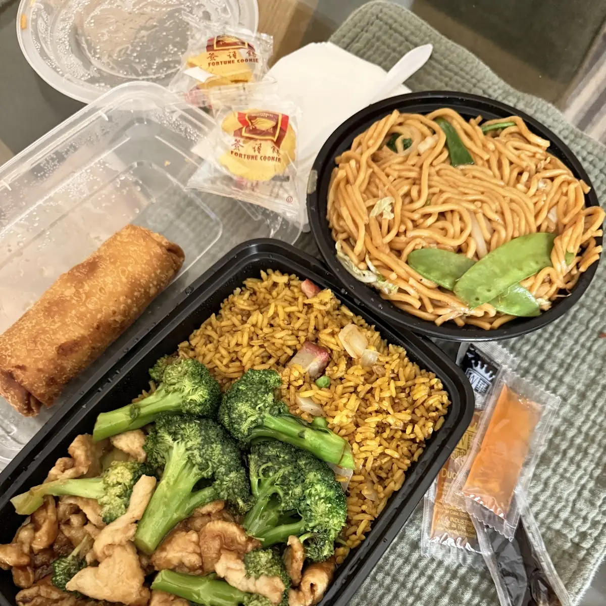 Chicken with Broccoli Combination Plate