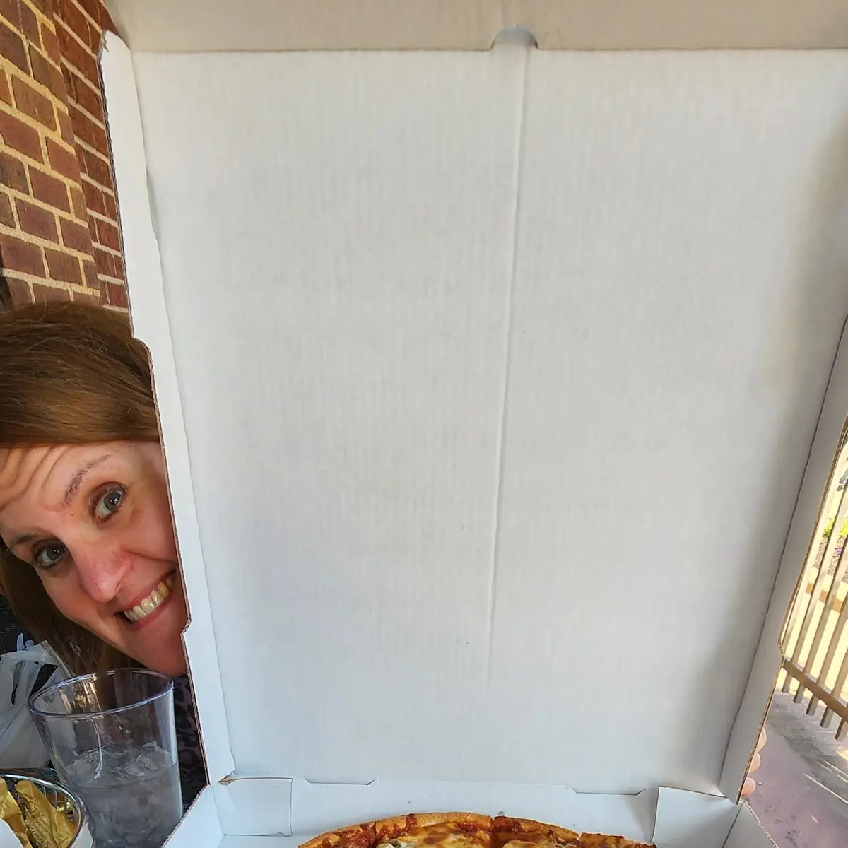 Deluxe Pizza