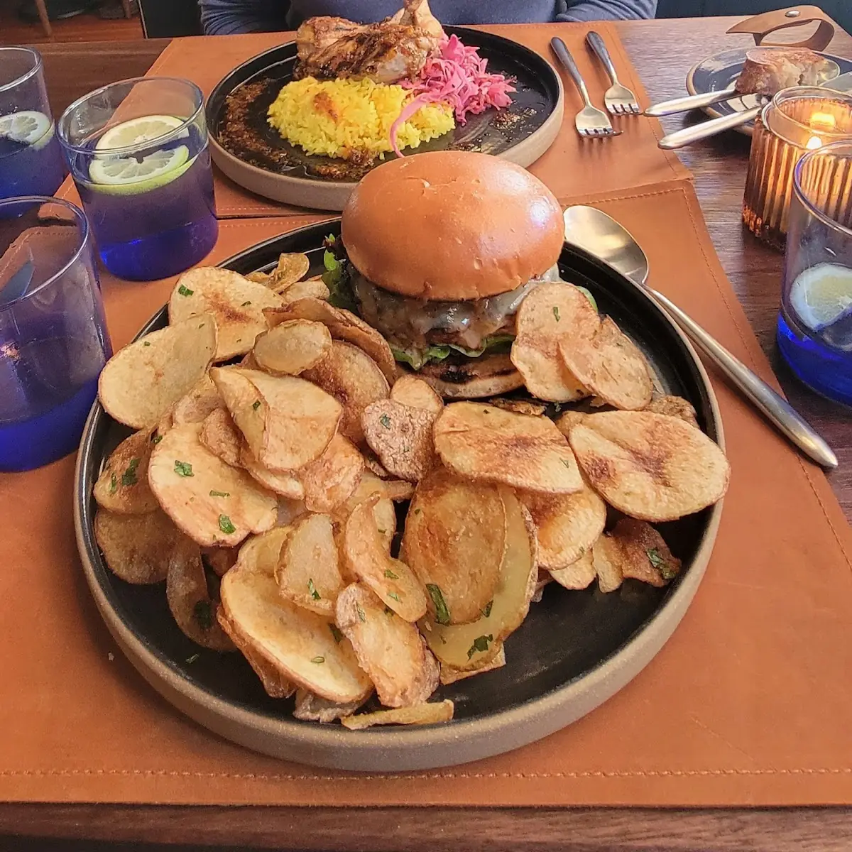Canteen Burger