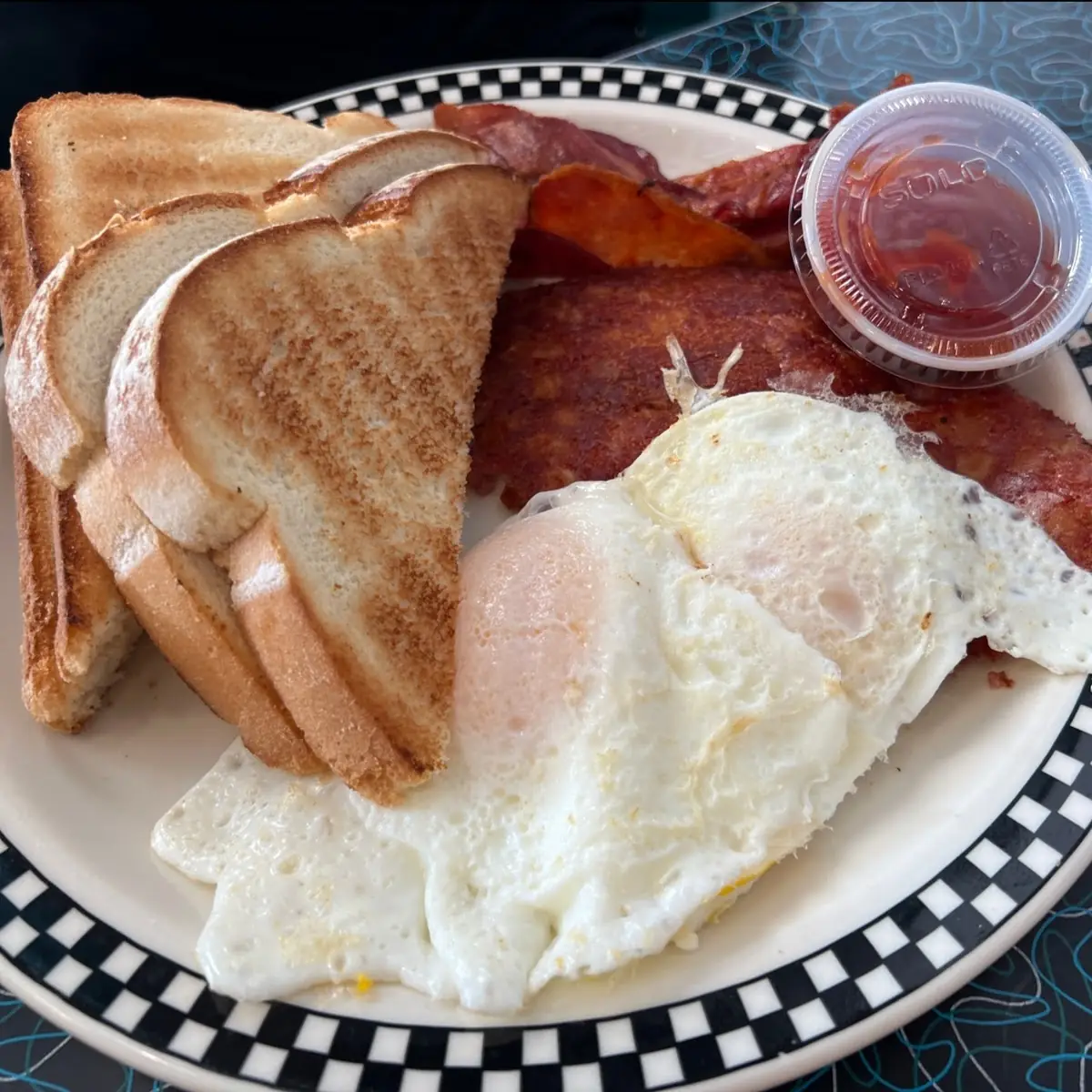 Corned Beef Hash & Eggs