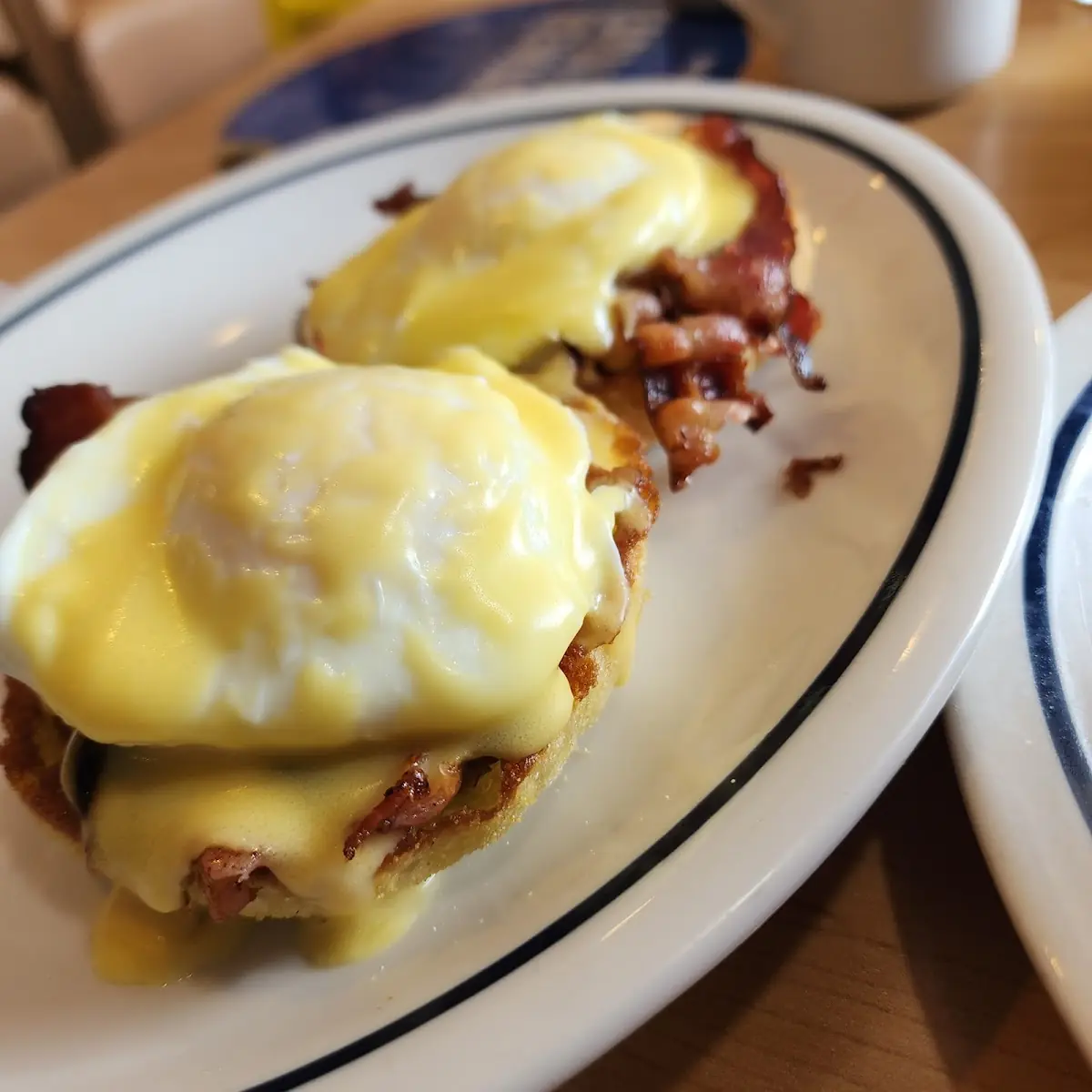 Eggs Benedict