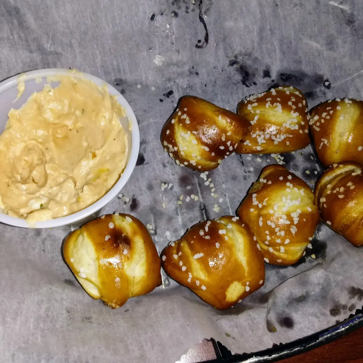 Pretzel Bites