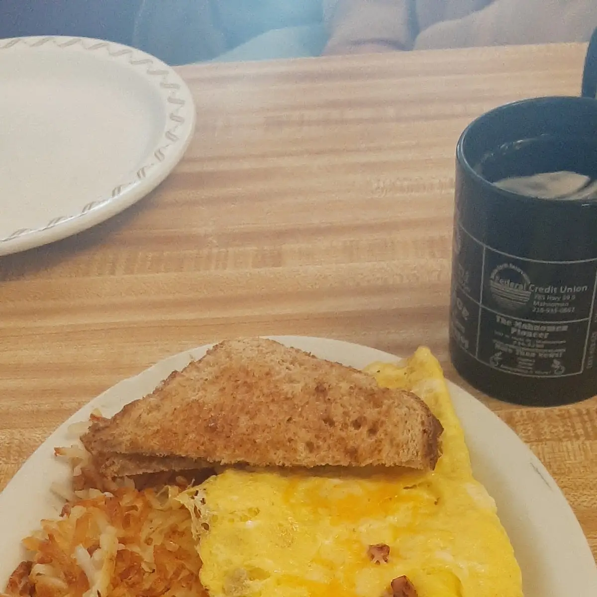 Western Omelette with Hash Browns