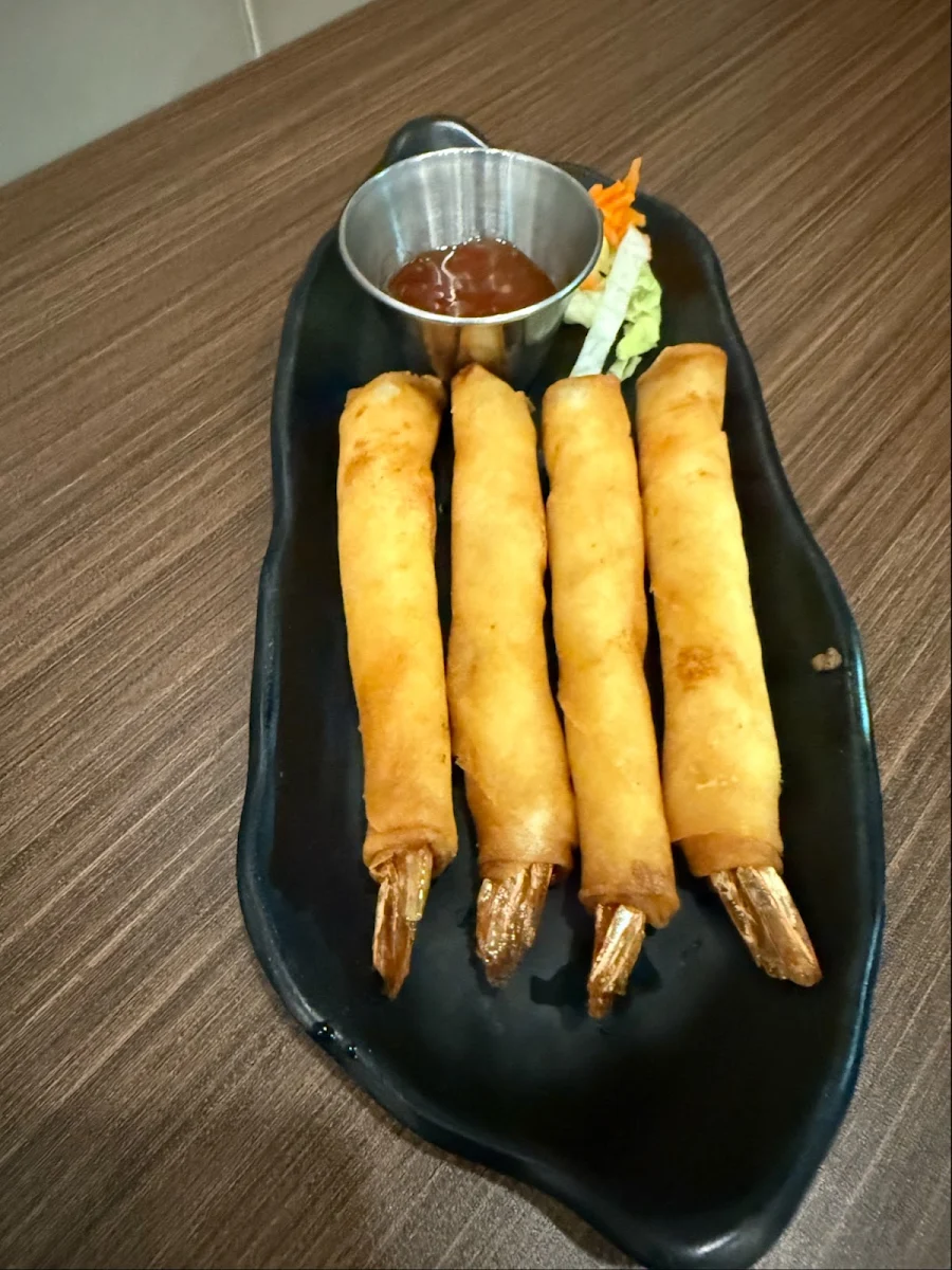 Bún Chả Giò Chay / Imprerial Rolls with Vermicelli and Salad