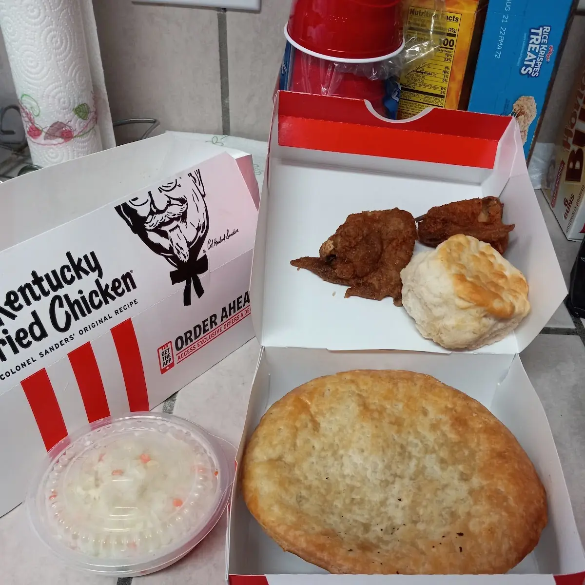 Chicken Pot Pie & 2pc Combo
