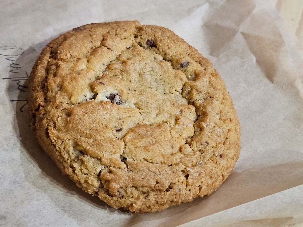 Chocolate Chip Cookie