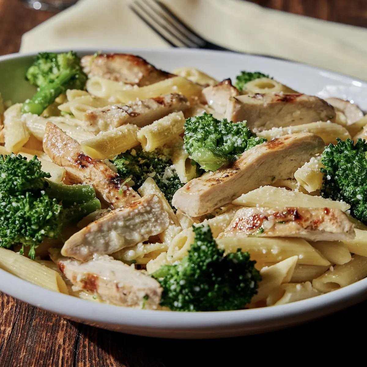 Chicken Penne & Broccoli