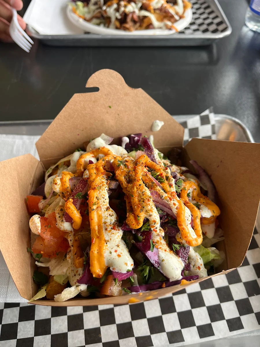 Poutine Döner Kebab, Station Berlin