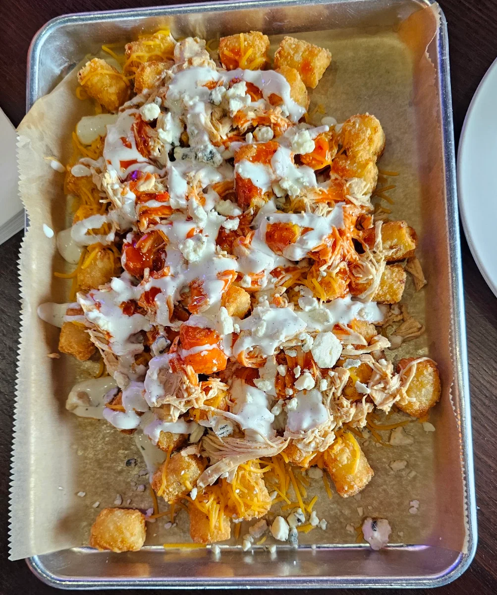 Buffalo Chicken Totchos
