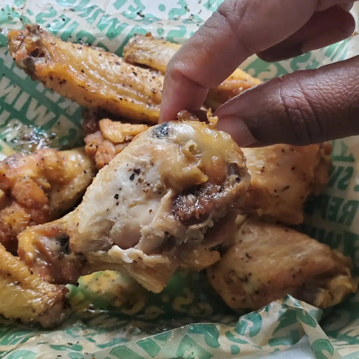 Lemon Pepper Wing