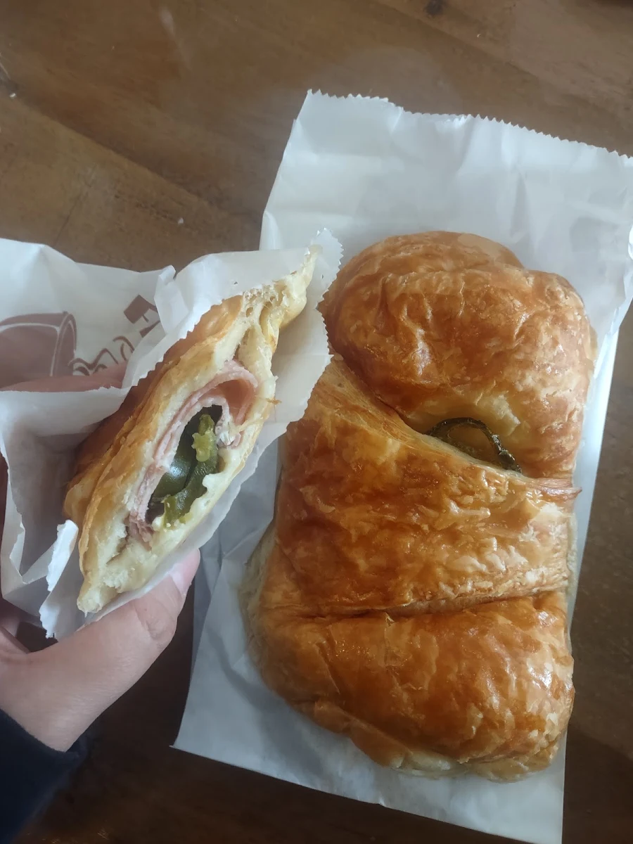 Ham Cheese and Jalapeño Sandwich