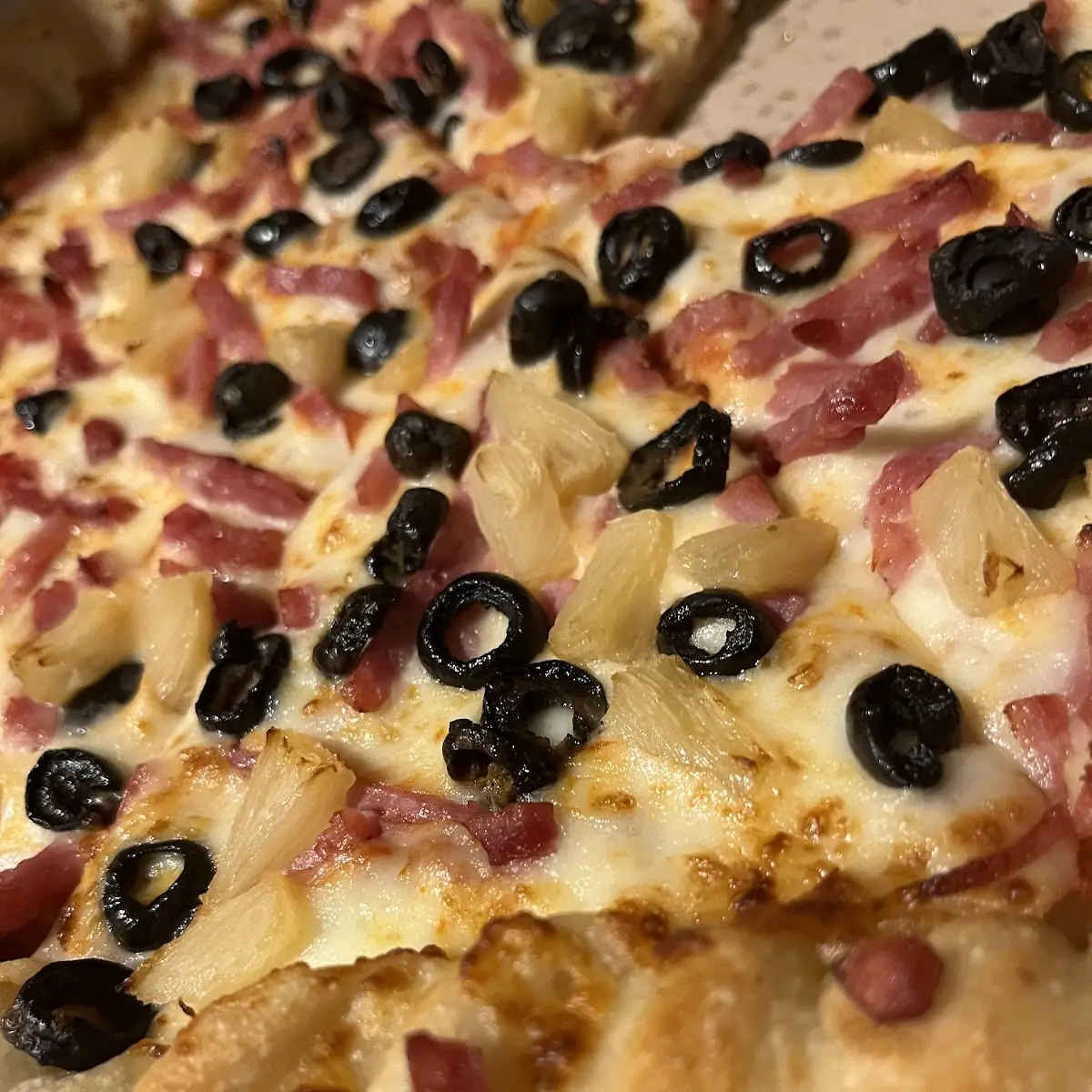 Ham Olive and Pineapple Stuffed Crust Pizza