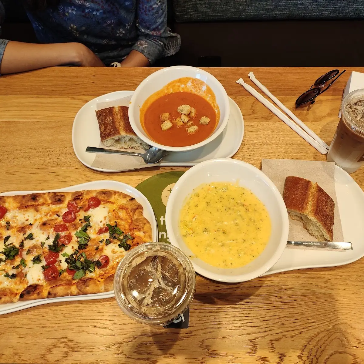 Broccoli Cheddar Soup Tomato Basil Soup Cheese Bread