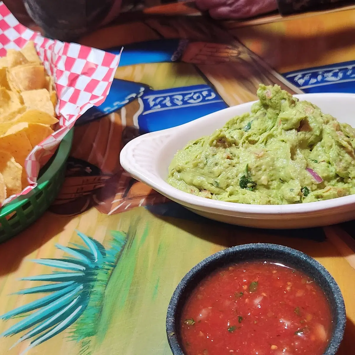 Chips Guacamole and Salsa