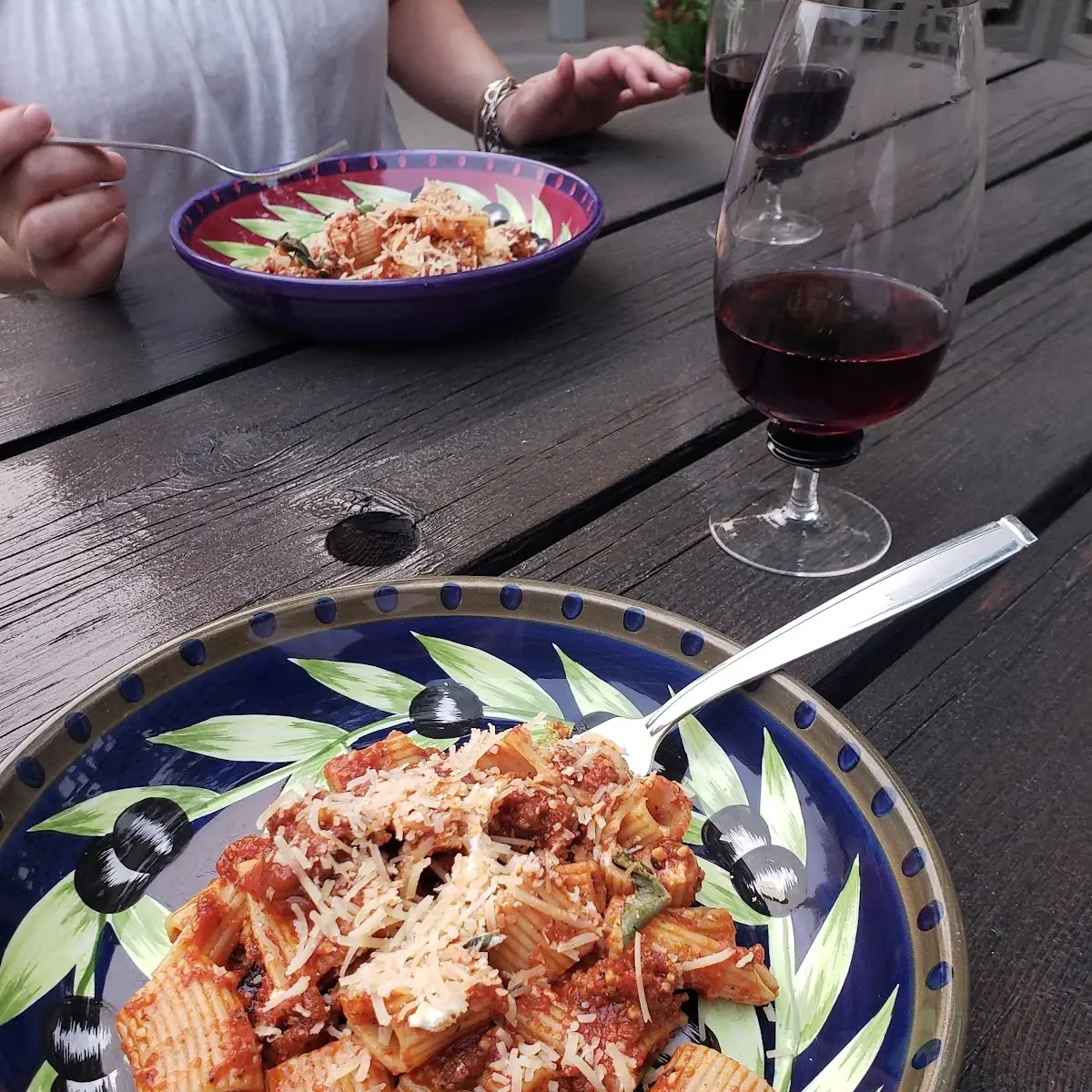 Rigatoni with Basil and Goat Cheese