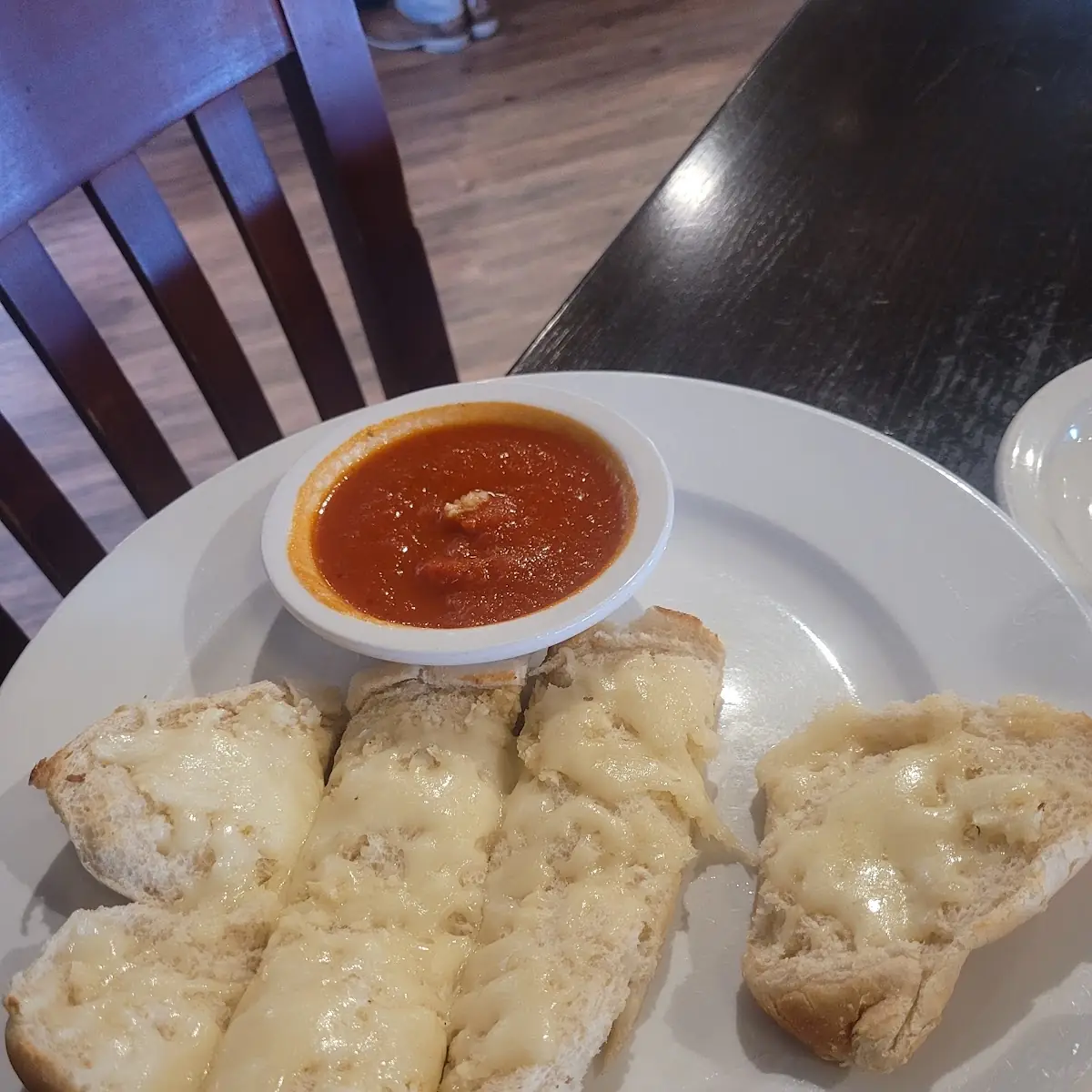 Garlic Cheese Bread