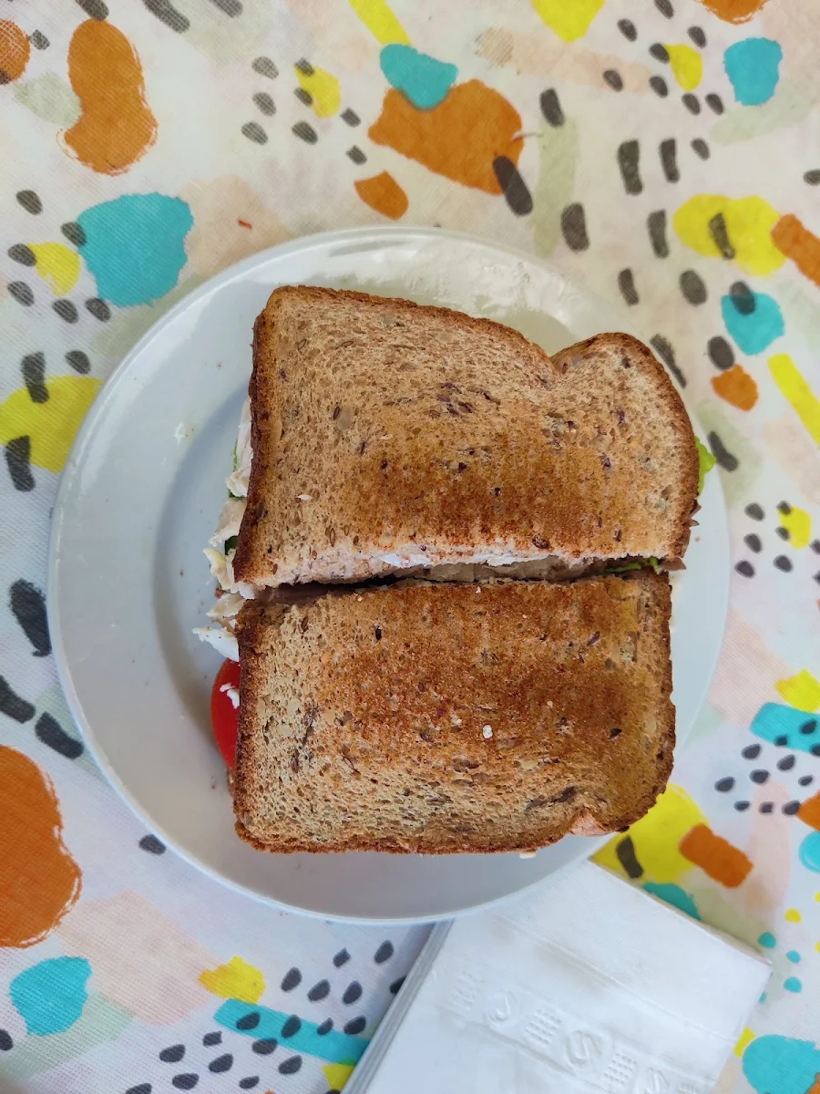 Toast, Yaser's Cafe