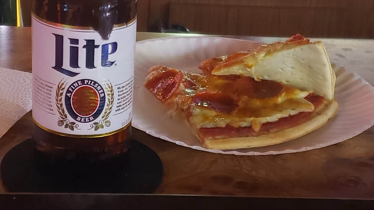 Pepperoni Pizza Slice