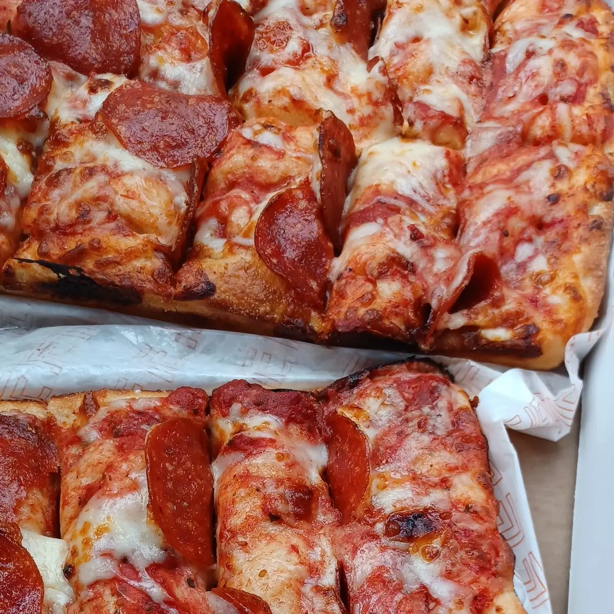 Deep Dish Pepperoni Pizza