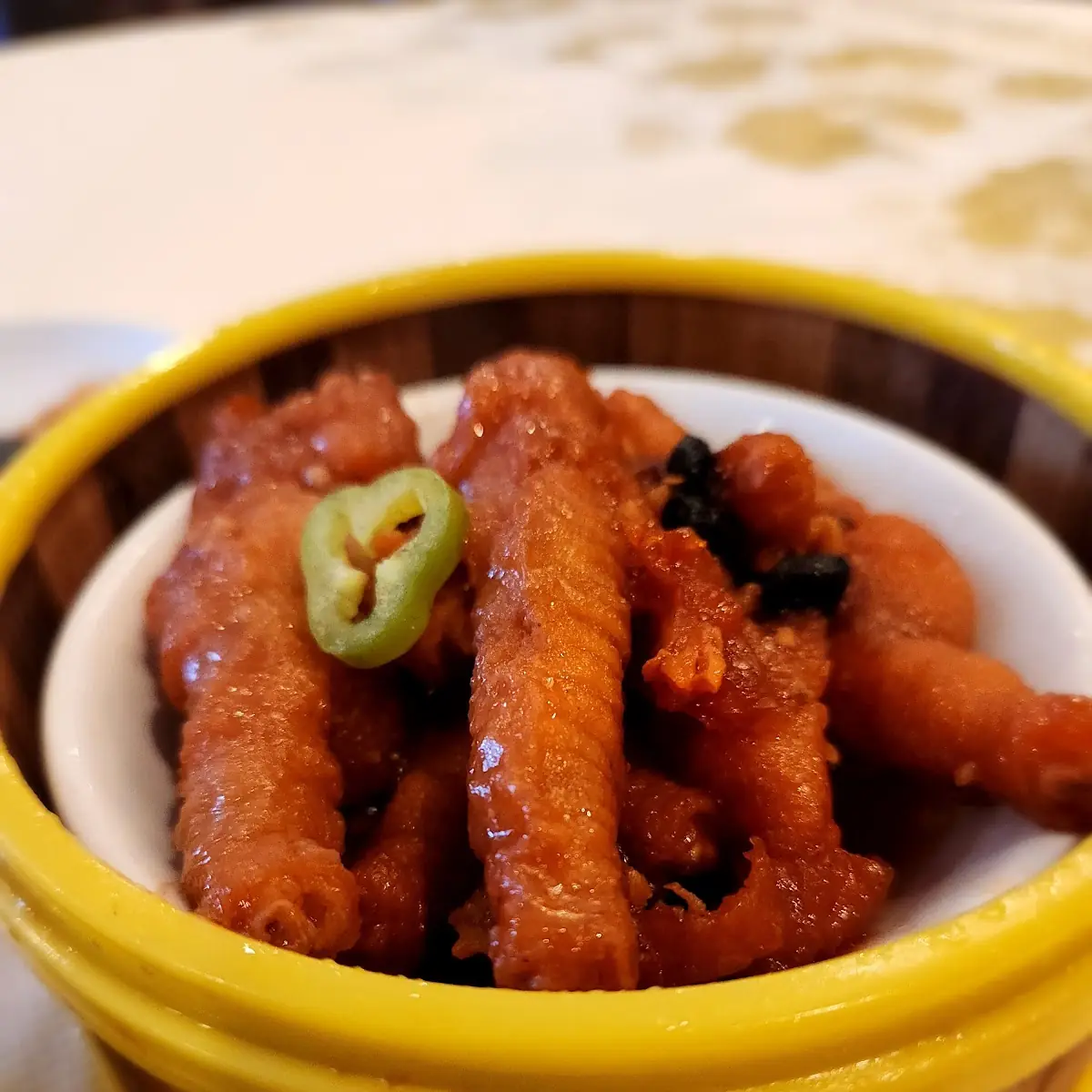 Steamed Chicken Feet