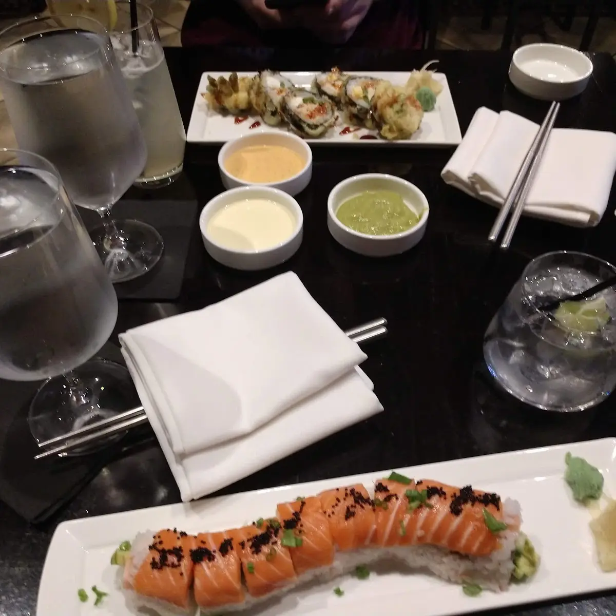 Yellowtail Roll