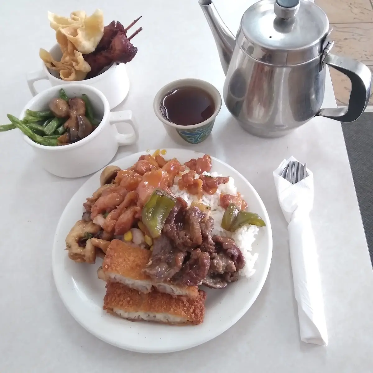 Buffet Mix with Complimentary Hot Tea