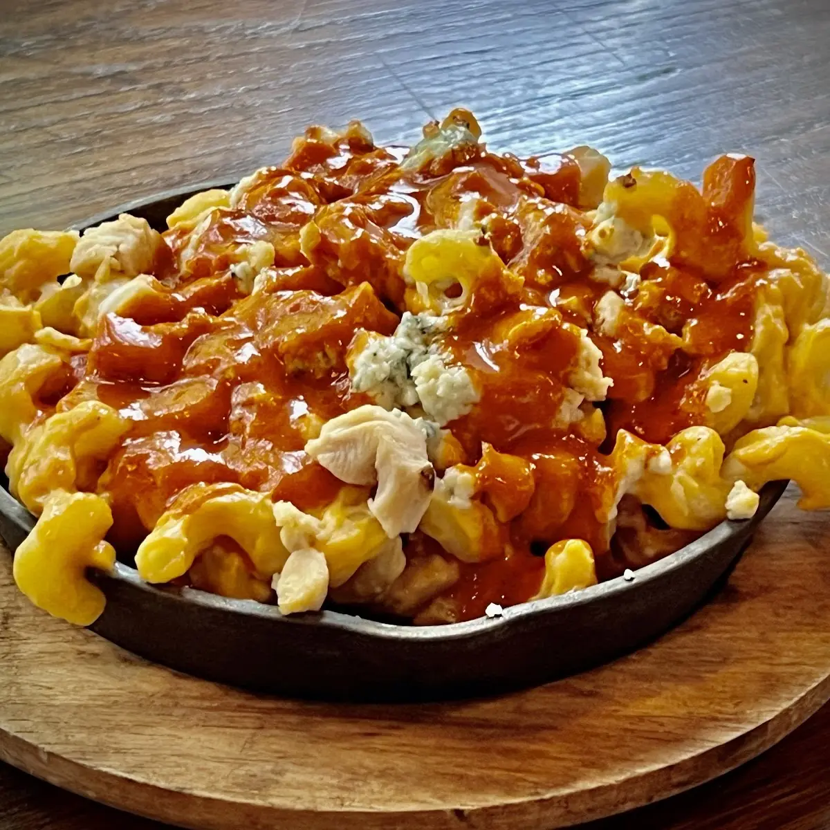 Buffalo Chicken Mac and Cheese