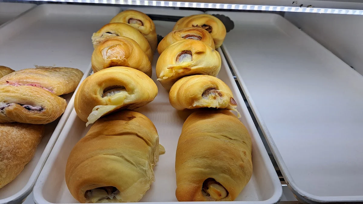 Sausage& Egg Roll