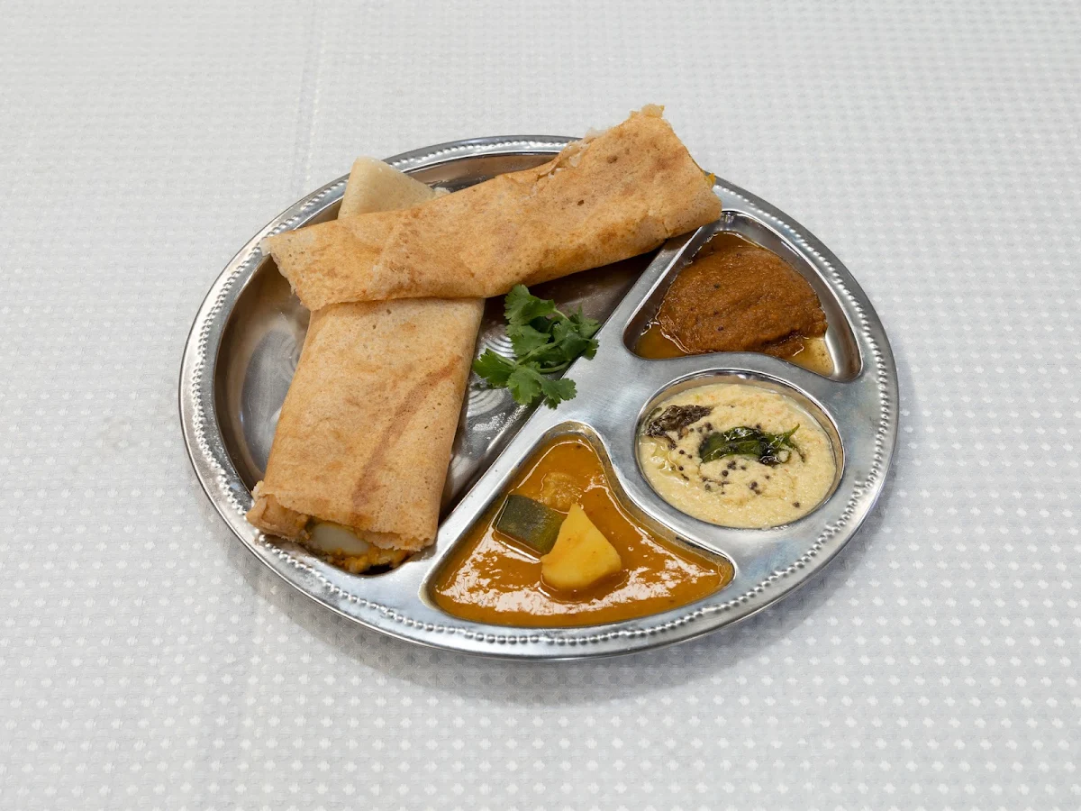 Highlights, Harin Curry House
