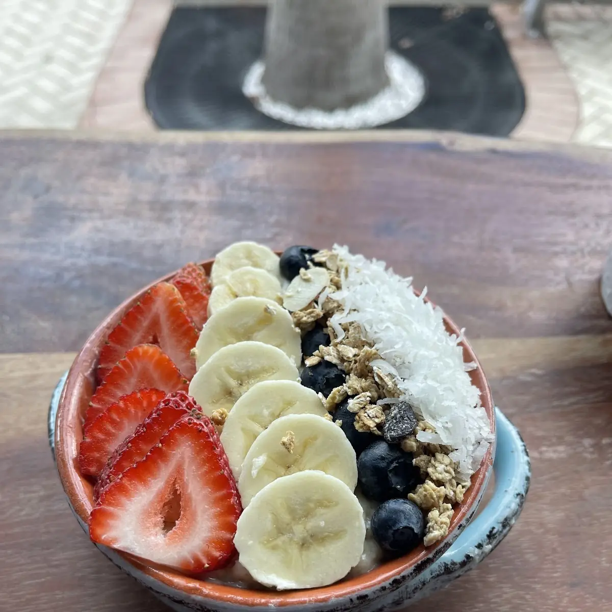 Oatmeal with Fresh Fruit