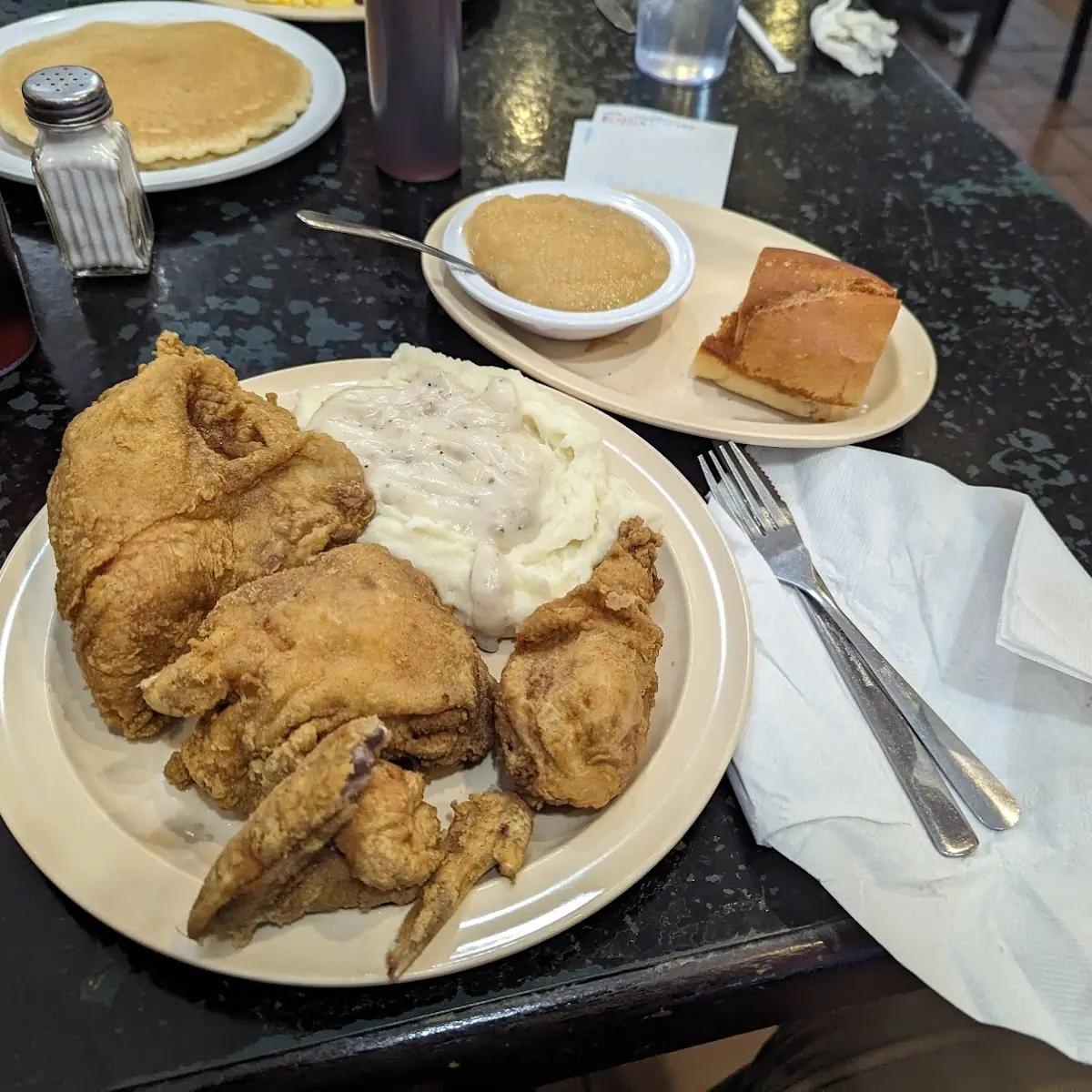 1 2 Fried Chicken Dinner with 2 Sides