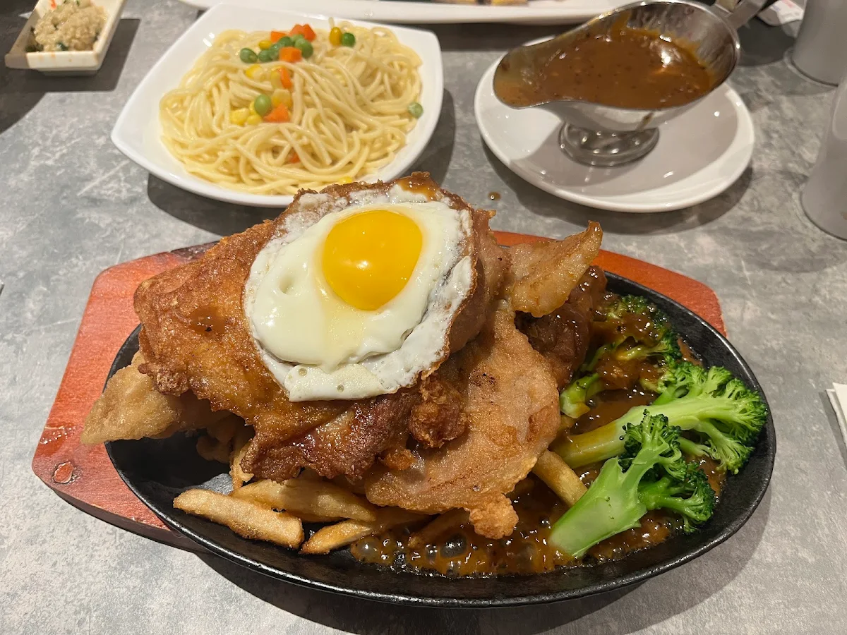 Chicken Fillet&Wing w Pork Chop Fish Fillet&Egg on Sizzling Plate, Golden Harbor Chinese Restaurant