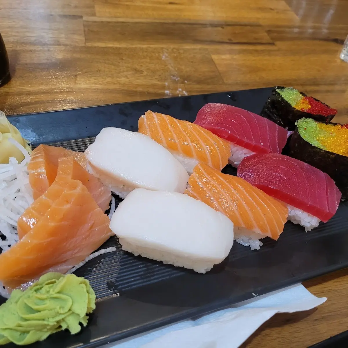 Mixed Sashimi and Nigiri