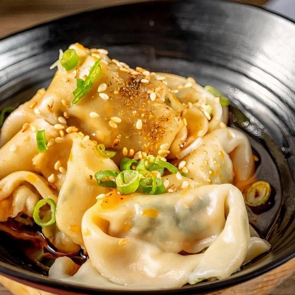 Pork Wonton with Chilli Sauce