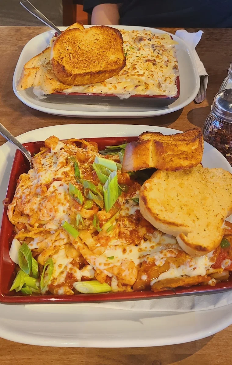 Boston Pasta Tuesday, Boston Pizza
