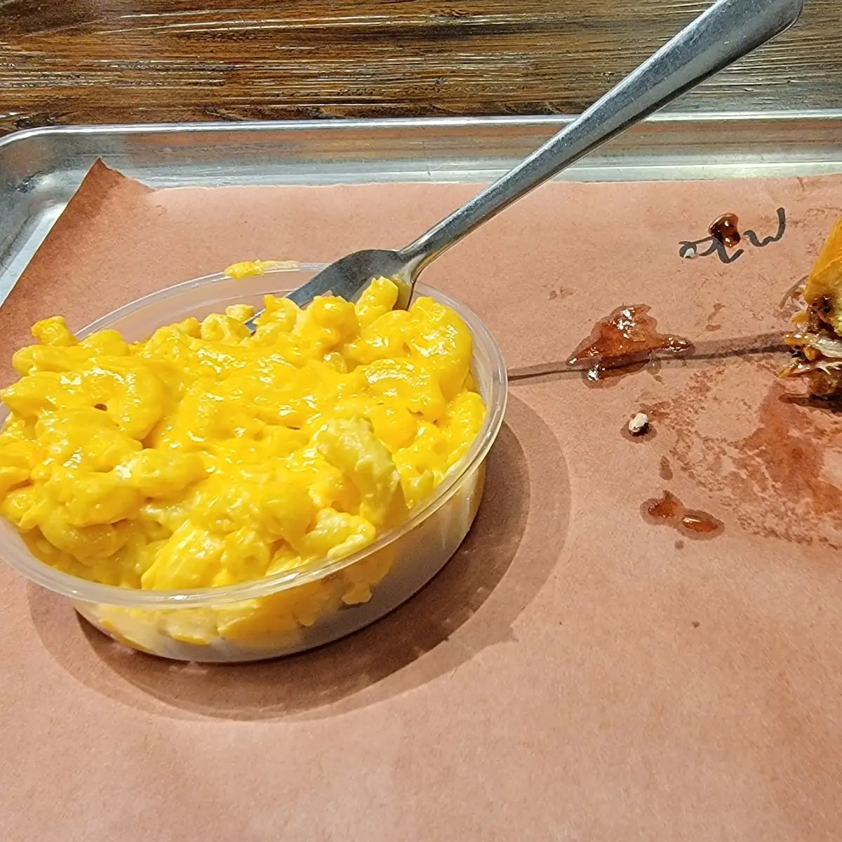 Pulled Pork Sandwich with Mac and Cheese