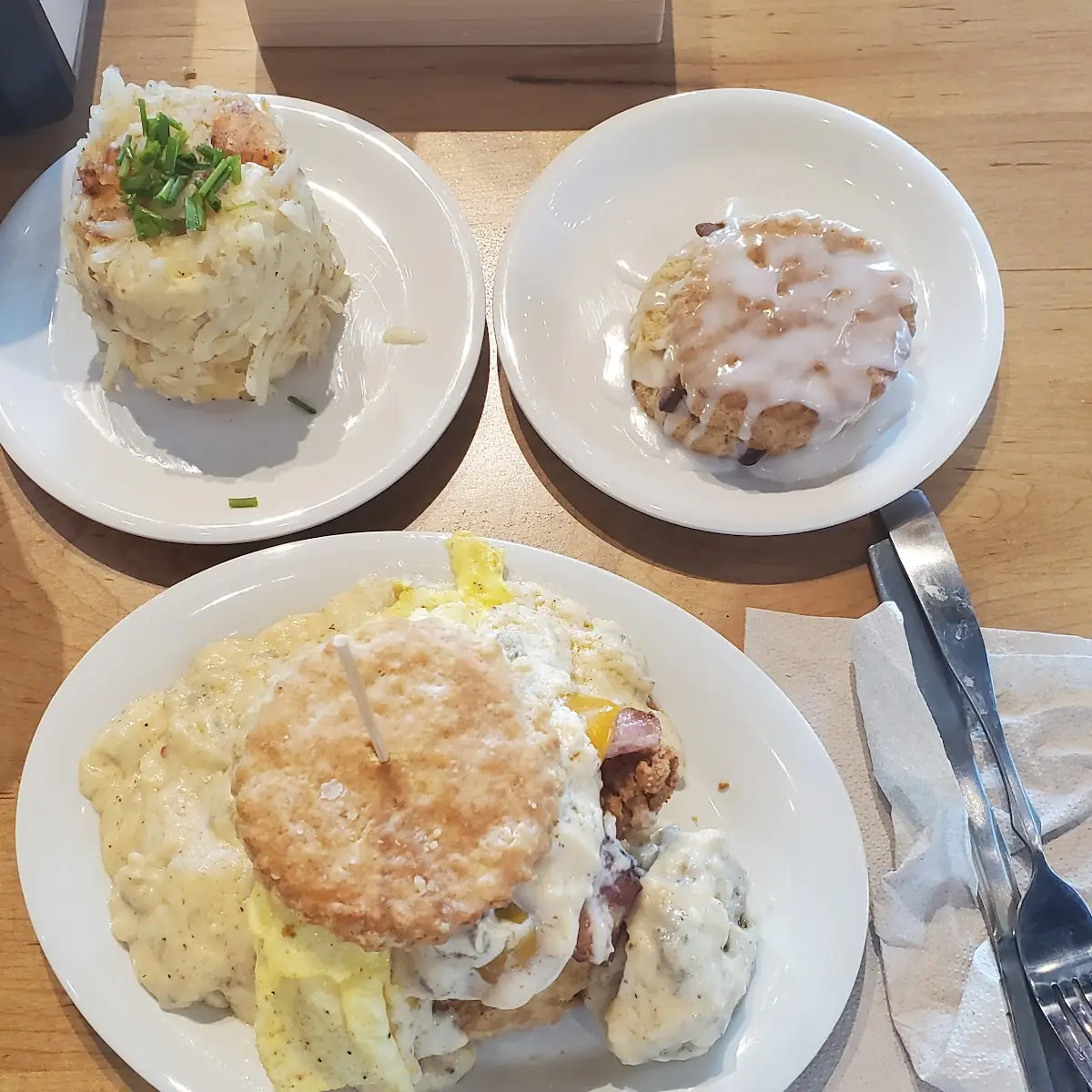 Chicken Biscuits and Sausage Gravy