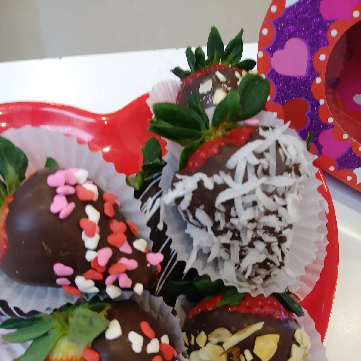 Season Chocolate Covered Strawberries