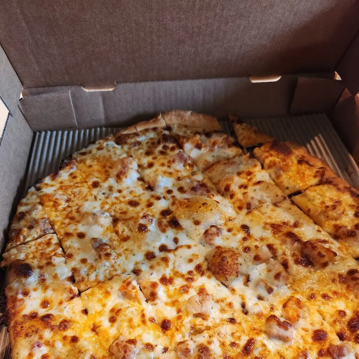 Ranch Lovers Buffalo Chicken Specialty Pizza