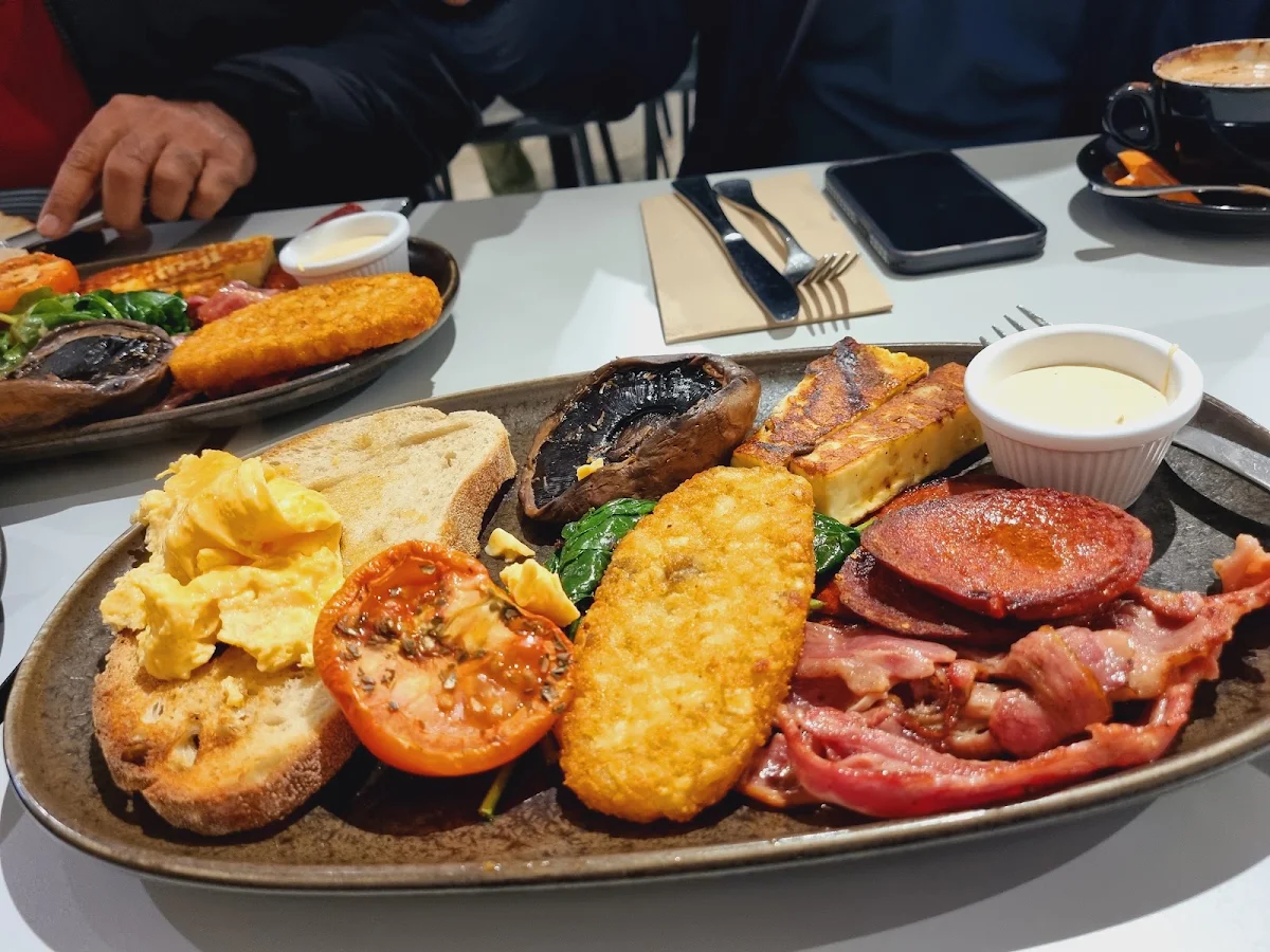 Big Breakfast, Notorious Espresso