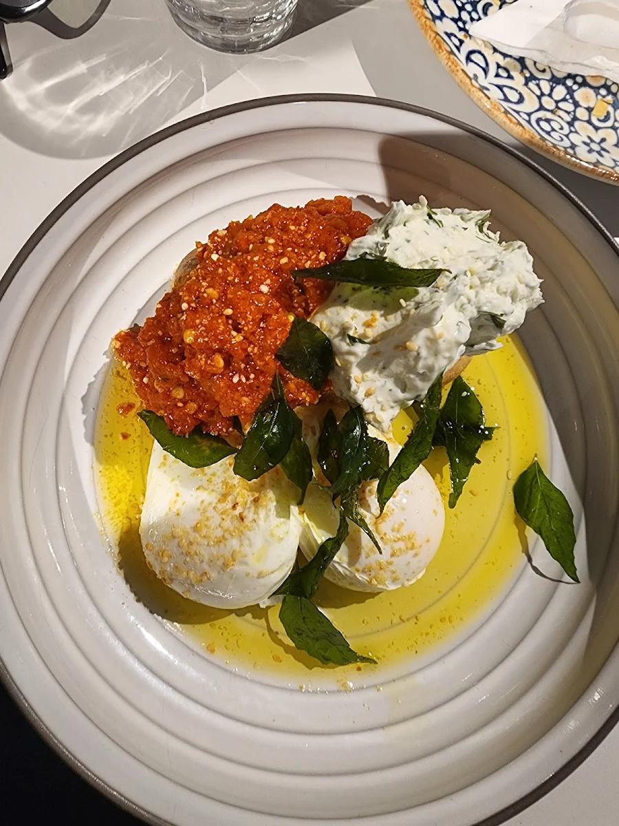 Eggs Benedict, Notorious Espresso