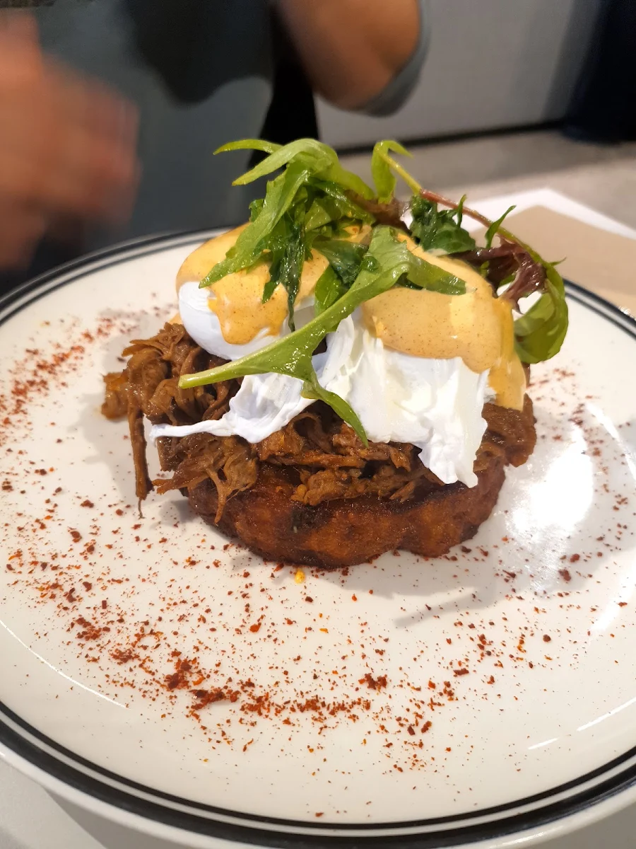 Eggs Benny, Notorious Espresso